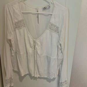 Hollister blouse, white , size: L but fits like a size M,